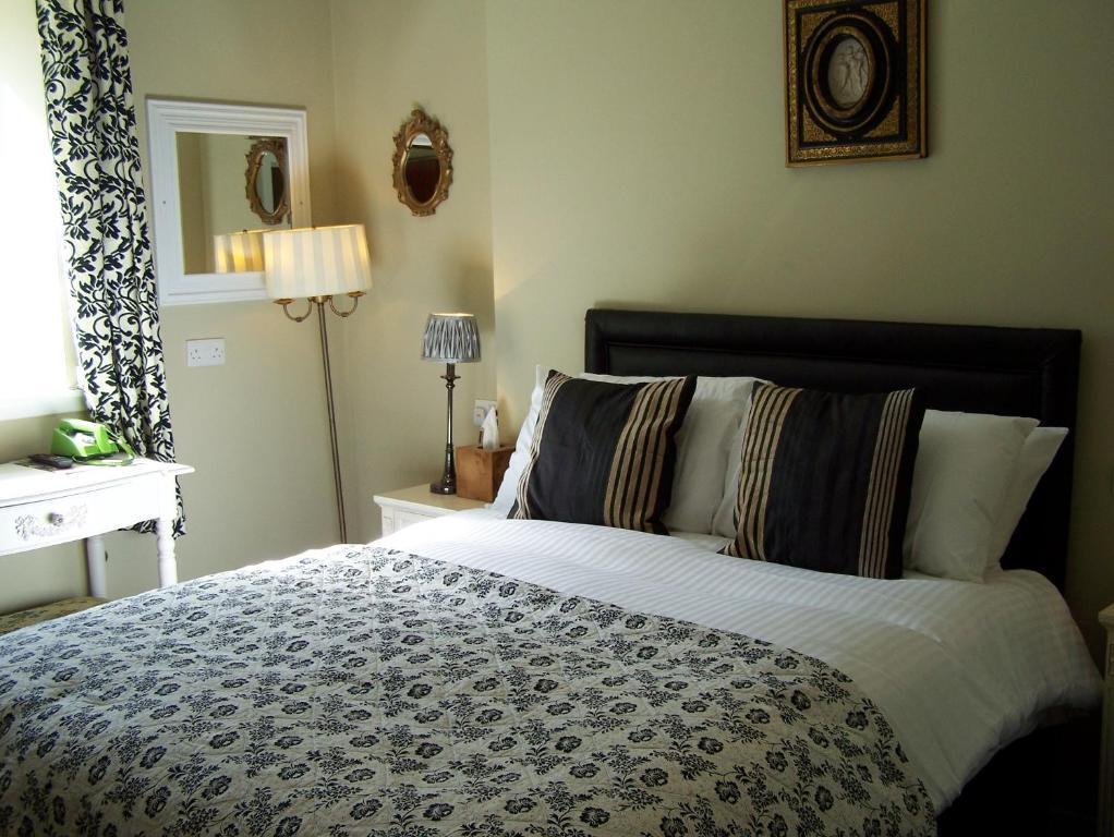 Bed and Breakfast The Retreat Castle à Bonnyrigg Chambre photo