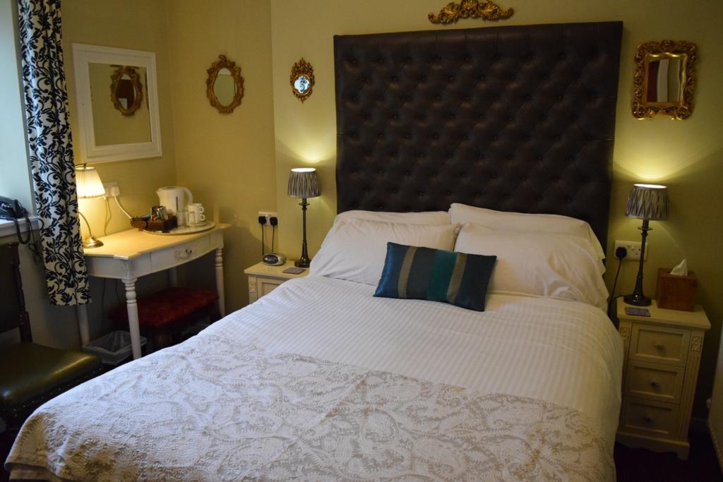 Bed and Breakfast The Retreat Castle à Bonnyrigg Extérieur photo